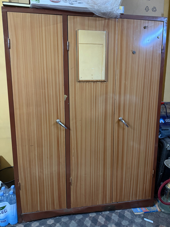 Riyadh, Household Items, SAR 250,  Steel Almirah Or Wardrobe For Sale