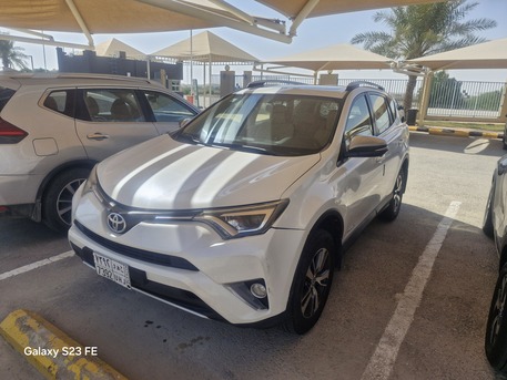 Dammam, Vehicles, Cars & Trucks , SAR 50000,  Toyota RAV4,  2016,  Automatic,  340000 KM,  Rav4    340km / 50000 SAR