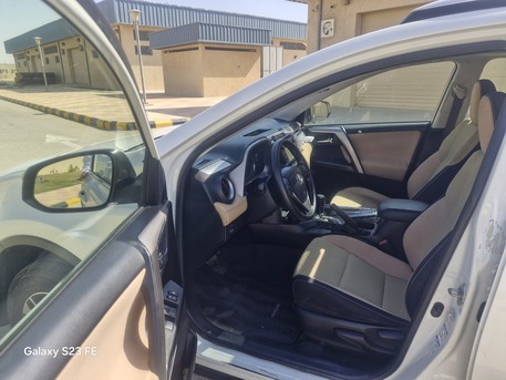 Dammam, Vehicles, Cars & Trucks , SAR 50000,  Toyota RAV4,  2016,  Automatic,  340000 KM,  Rav4    340km / 50000 SAR