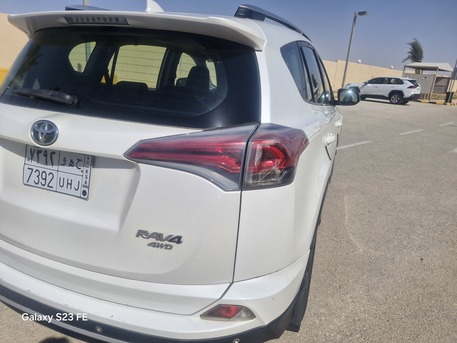Dammam, Vehicles, Cars & Trucks , SAR 50000,  Toyota RAV4,  2016,  Automatic,  340000 KM,  Rav4    340km / 50000 SAR