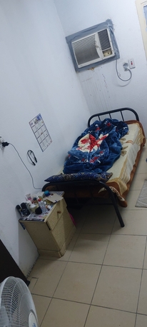 Dammam, Bedspace Available, SAR 300/month,  Bed Space  Kichen& Bath. Big Room