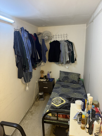 Al Naseem, Rooms Available, SAR 650/month,  1 Sq. Meter,  Fully Furnished Separate Partition Room Available  Ready To Move In For Male