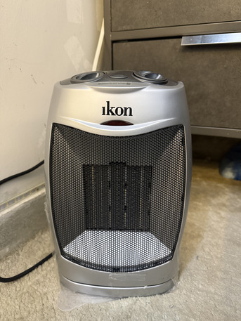 Al Naseem, Rooms Available, SAR 650/month,  1 Sq. Meter,  Fully Furnished Separate Partition Room Available  Ready To Move In For Male