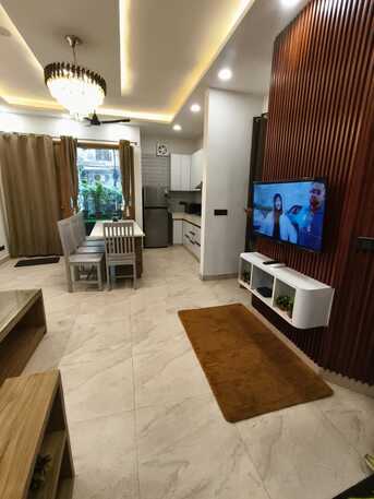 New Delhi, Holiday/Vacation Rentals, INR 120000/month,  2 BR,  125 Sq. Yard,  2 BHK Serviced Apartment  In Chittranjan Park