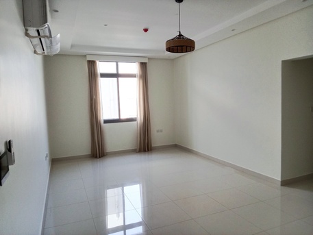 Hidd, Apartments/Houses, BHD 270/month,  3 BR,  Spacious 3BHK Flat With 4 Washrooms In Hidd City
