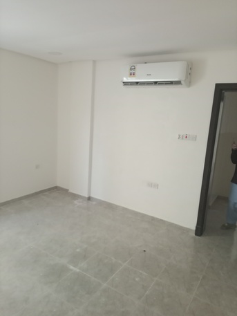 Hidd, Apartments/Houses, BHD 250/month,  3 BR,  Affordable 3BHK Flat With Big Hall And Balcony In Hidd