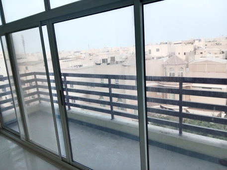 Hidd, Apartments/Houses, BHD 280/month,  3 BR,  Spacious 3BHK Flat With Maid Room And Balcony In Hidd