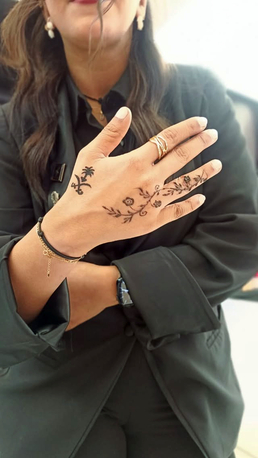 Jeddah, Beautician, Professional Henna Artist In Jeddah Makkah Madinah All Over KSA - Inaraelegance.com