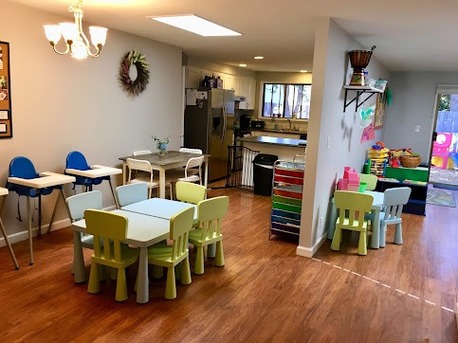 New York, Education, Whole Babies Preschool & Childcare On Sunde