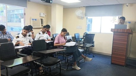 Mumbai, Lessons Offered, Join The Best Pilot Training Institute In Muzaffarpur | VayuSa Aviation