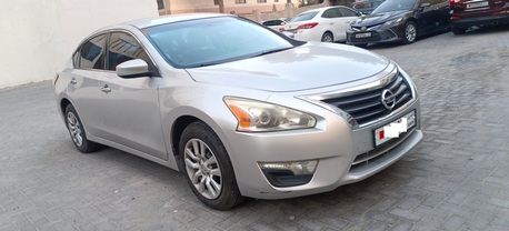 Manama, Vehicles, Cars & Trucks , BHD 2300,  Nissan Altima,  2016,  Automatic,  88900 KM,  Very Good Condition, Expat Ower, Urgent Sale !!