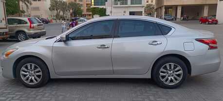 Manama, Vehicles, Cars & Trucks , BHD 2300,  Nissan Altima,  2016,  Automatic,  88900 KM,  Very Good Condition, Expat Ower, Urgent Sale !!