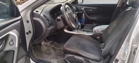 Manama, Vehicles, Cars & Trucks , BHD 2300,  Nissan Altima,  2016,  Automatic,  88900 KM,  Very Good Condition, Expat Ower, Urgent Sale !!