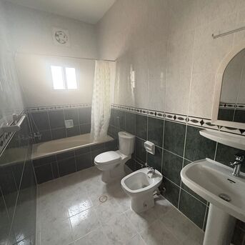 Adliya, Apartments/Houses, BHD 250/month,  2 BR,  145 Sq. Meter,  Big 2 Bed Room Apartment In Newly Renovated Building