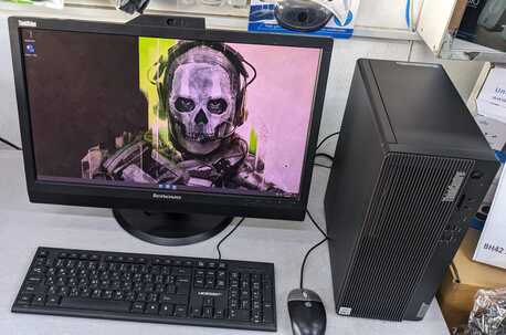 Manama, Computers, BHD 125,  Lenovo 10th Gen Core I5 Just Like New PC Lenovo 22" FHD Monitor Built-in Camera & Speaker