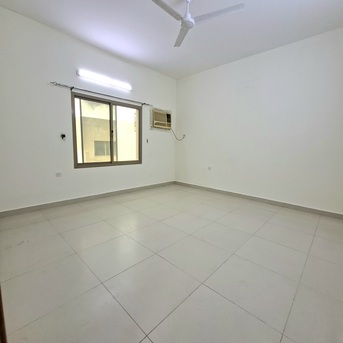 Umm Al Hassam, Apartments/Houses, BHD 220/month,  2 BR,  Semi Furnished Bright 2 BHK With Ewa In Um Al Hassam,Parking,Neat & Clean Flat @ 35547951