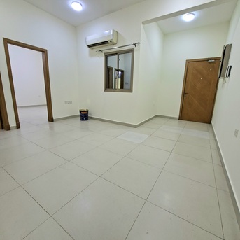 Umm Al Hassam, Apartments/Houses, BHD 220/month,  2 BR,  Semi Furnished Bright 2 BHK With Ewa In Um Al Hassam,Parking,Neat & Clean Flat @ 35547951