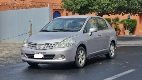 Manama, Vehicles, Cars & Trucks , BHD 1250,  Nissan Tiida 1.6L,  2010,  Automatic,  165000 KM,  Excellent Condition - Expat Owner, Urgent Sale !!