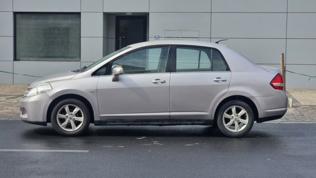 Manama, Vehicles, Cars & Trucks , BHD 1250,  Nissan Tiida 1.6L,  2010,  Automatic,  165000 KM,  Excellent Condition - Expat Owner, Urgent Sale !!