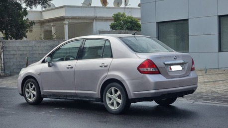 Manama, Vehicles, Cars & Trucks , BHD 1250,  Nissan Tiida 1.6L,  2010,  Automatic,  165000 KM,  Excellent Condition - Expat Owner, Urgent Sale !!