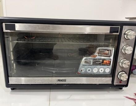 Jeddah, Electronics, SAR 300,  For Sale: Princess 60L Electric Oven &ndash; Barely Used & Excellent Condition