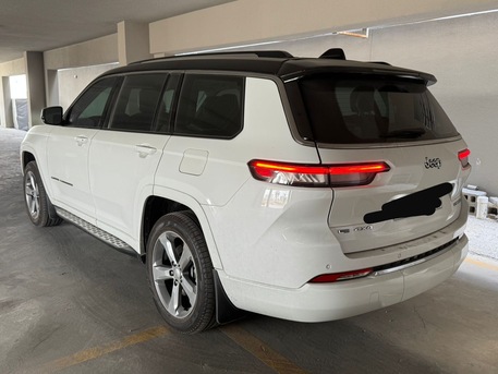 Dammam, Vehicles, Cars & Trucks , SAR 130000,  Jeep Grand Cherokee L,  2021,  Automatic,  130000 KM,    (Excellent Condition)