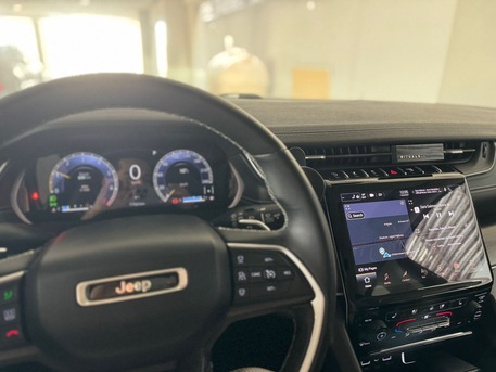 Dammam, Vehicles, Cars & Trucks , SAR 130000,  Jeep Grand Cherokee L,  2021,  Automatic,  130000 KM,    (Excellent Condition)