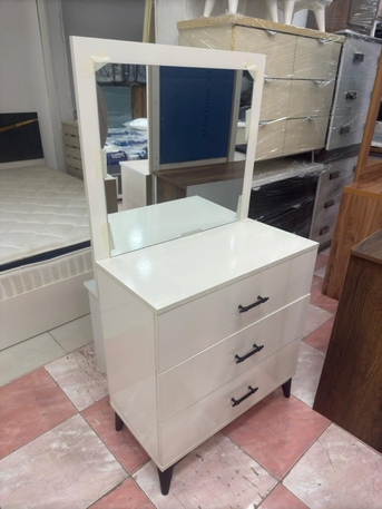 Jeddah, Furniture, SAR 4,  New Brand High Quality Dressing Table In Low Price
