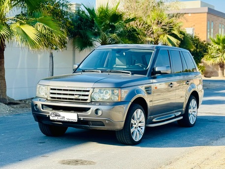 Manama, Vehicles, Cars & Trucks , BHD 2300,  Land Rover Range Rover,  2008,  292000 KM,  Full Option - Sport - HSE