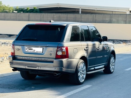 Manama, Vehicles, Cars & Trucks , BHD 1,  Land Rover Range Rover Sport,  2008,  292000 KM,  Full Option - Sport - Clean