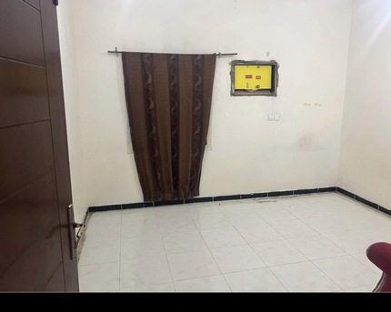 Jeddah, Rooms Available, SAR 650/month,  0 Sq. Meter,  Looking For A Room Partner