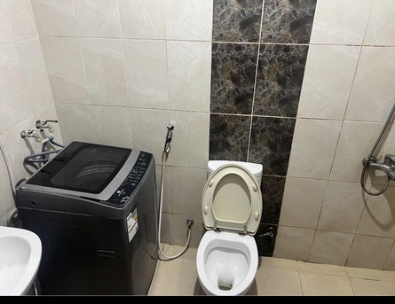 Jeddah, Rooms Available, SAR 650/month,  0 Sq. Meter,  Looking For A Room Partner