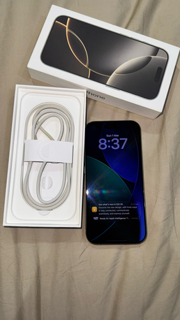 Riyadh, Mobile Phones, SAR 2600,  IPhone 16 Pro 256 GB Natural Titanium