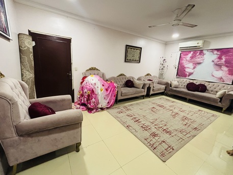 Jubail, Household Items, SAR 700,  Sofa Set For Sale Urgent