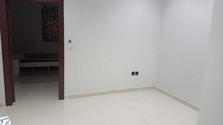 Al Malaz, Housing Exchanges, SAR 2500002/month,  2 BR,  100 Sq. Meter,  Executive Bachelor Bedspace Available