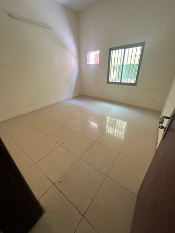 Manama, Apartments/Houses, BHD 150/month,  2 BR,  شقة شبه مؤثثة بالرفاع الشرقي للعائلات