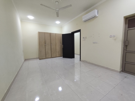 East Riffa, Apartments/Houses, BHD 160/year,  1 BR,  East Riffa:- Studio Flat On Rent With Unlimited Ewa..