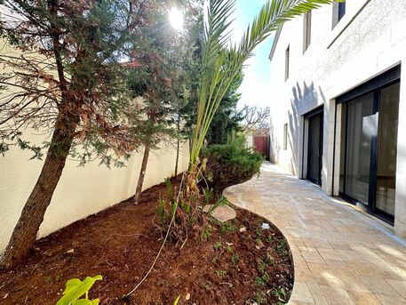 Abdoun, Apartments/Houses, JOD 20000/year,  3 BR,  180 Sq. Meter,  Ground Floor Apartment For Rent In Abdoun