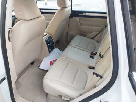 Manama, Vehicles, Cars & Trucks , BHD 2700,  Volkswagen Touareg,  2014,  Automatic,  290000 KM,    For Sale