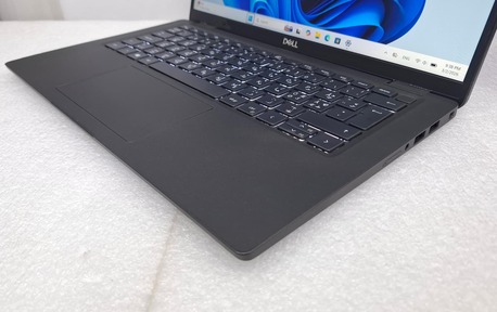 Manama, Computers, BHD 148,  10th Generation Core I7 DELL Business Laptop (Like New) 32GB DDR4 RAM 14" FHD Screen OS 11