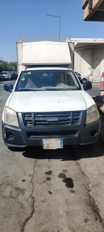 Al Khalidiyah, Vehicles, Cars & Trucks , SAR 30000,  Isuzu D-MAX,  2011,  Manual,  350000 KM,