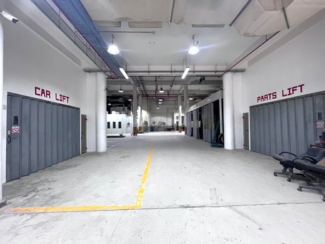 Salmabad, Warehouses, BHD 3950,  1900 Sq. Meter,  Fully Equipped Car Garage For Rent In Salmabad. BD 3950/-