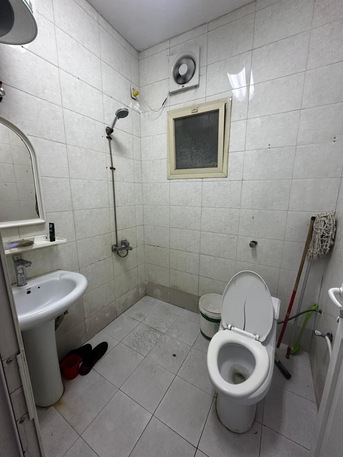 Dammam, Rooms Available, SAR 600/month,  Furnished,  Available One Room For One Person In 2bhk Flat