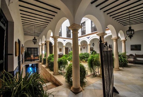 Barcelona, Real Estate For Sale, EUR 1350000,  6 BR,  619 Sq. Meter,  Majestic Manor House In Estepa