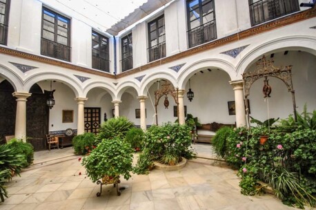 Barcelona, Real Estate For Sale, EUR 1350000,  6 BR,  619 Sq. Meter,  Majestic Manor House In Estepa