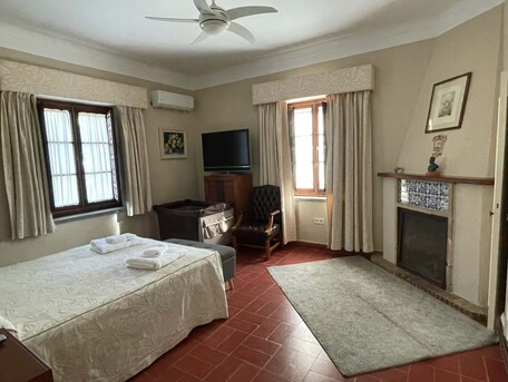 Barcelona, Real Estate For Sale, 6 BR,  475 Sq. Meter,  Beautiful Traditional Andalusian Estate.