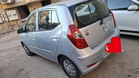 Riyadh, Vehicles, Cars & Trucks , SAR 1500,  Hyundai Accent,  2016,  Automatic,  250000 KM,  Accent Available 1500/month