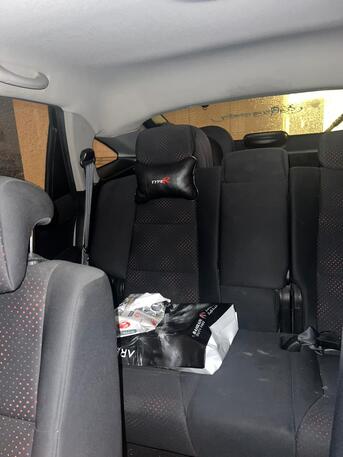 Riffa, Vehicles, Cars & Trucks , BHD 1100,  Ssangyong Actyon,  2011,  Automatic,  140000 KM,  Well Maintained  Black Color