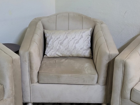 Al Rawdah, Household Items, SAR 900,  Sofa Set 11 Seaters Perfect Condition