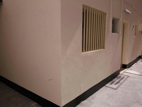 Salmaniya, Apartments/Houses, BHD 150/month,  Studio,  1Bath No Hall. Kitchen Grund Floor Including Electricity In (((Salmaniya)))